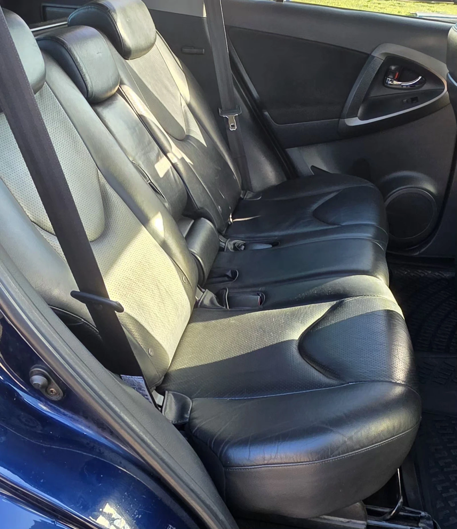 Toyota Rav4 2.2 D4D 136�.�. 4�4 ����, 6 ��. ����������� | Mobile.bg � ����������� 13