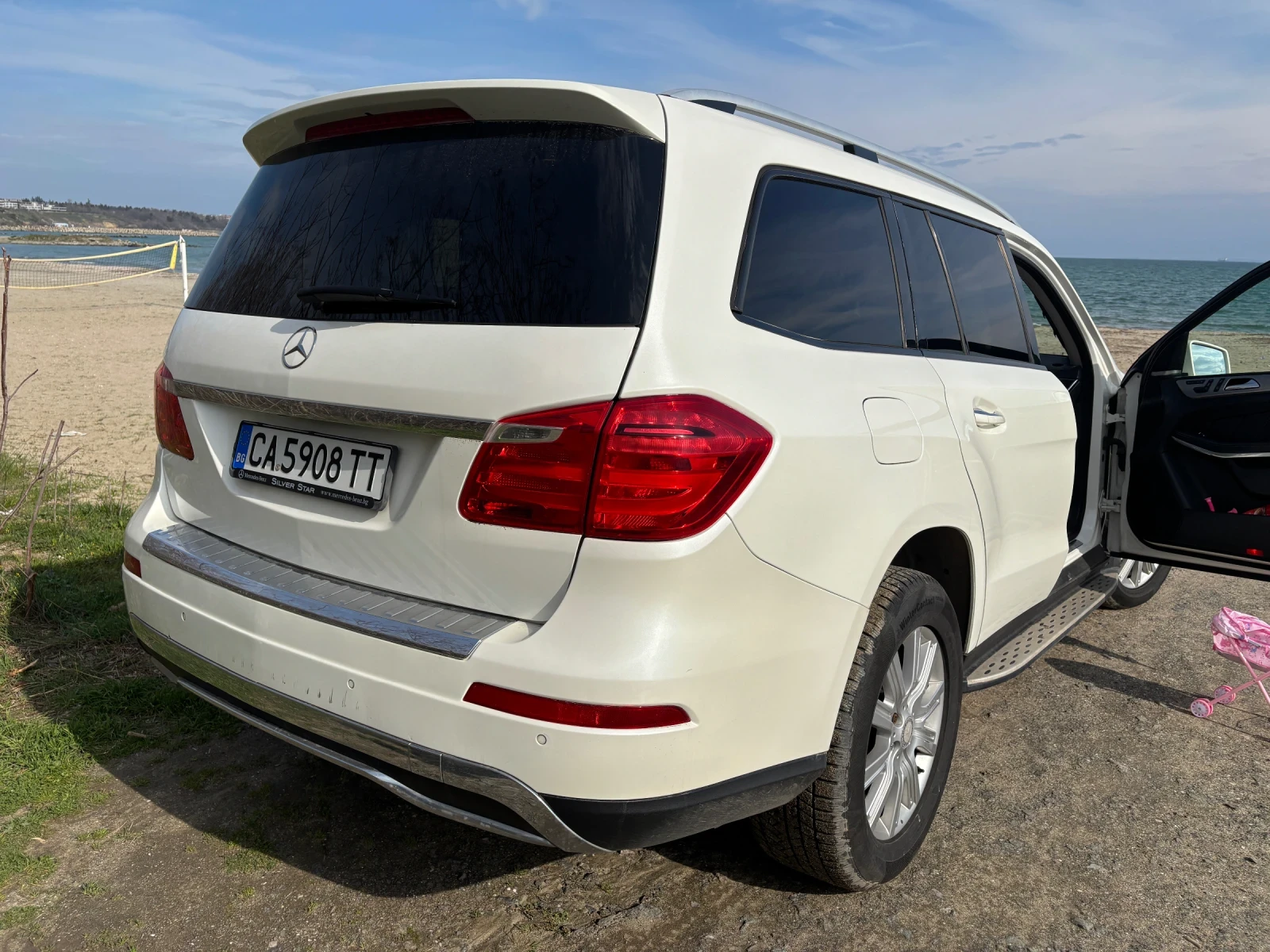 Mercedes-Benz GL 350 Bluetec 4matic, снимка 11 - Автомобили и джипове - 53833319