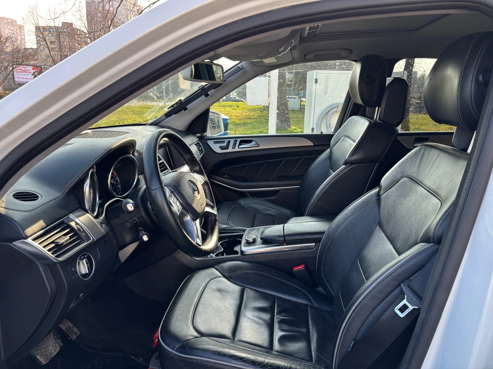 Mercedes-Benz GL 350 Bluetec 4matic, снимка 7 - Автомобили и джипове - 53833319