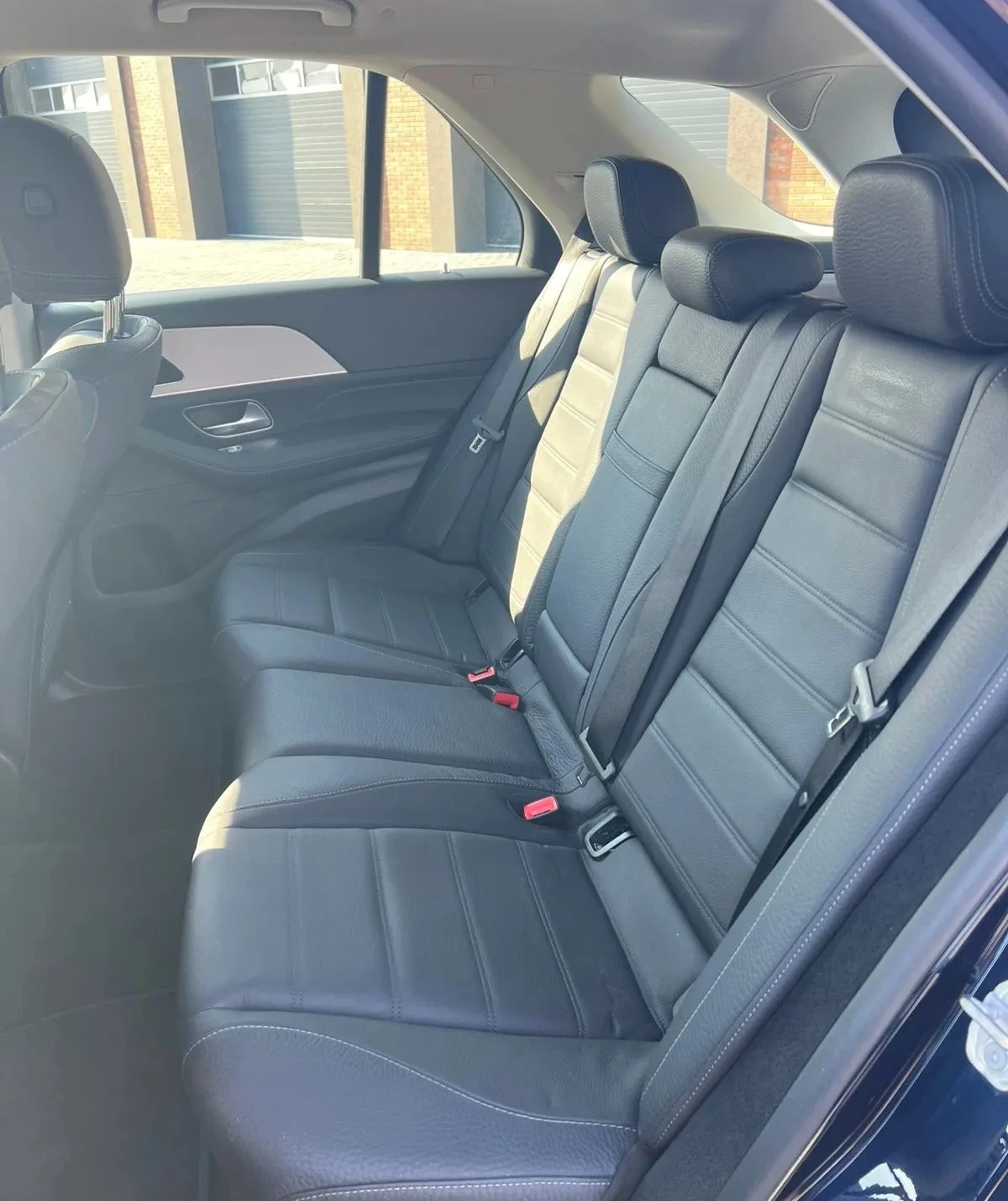 Mercedes-Benz GLE 350 de 4MATIC AMG-Line, снимка 5 - Автомобили и джипове - 53912161