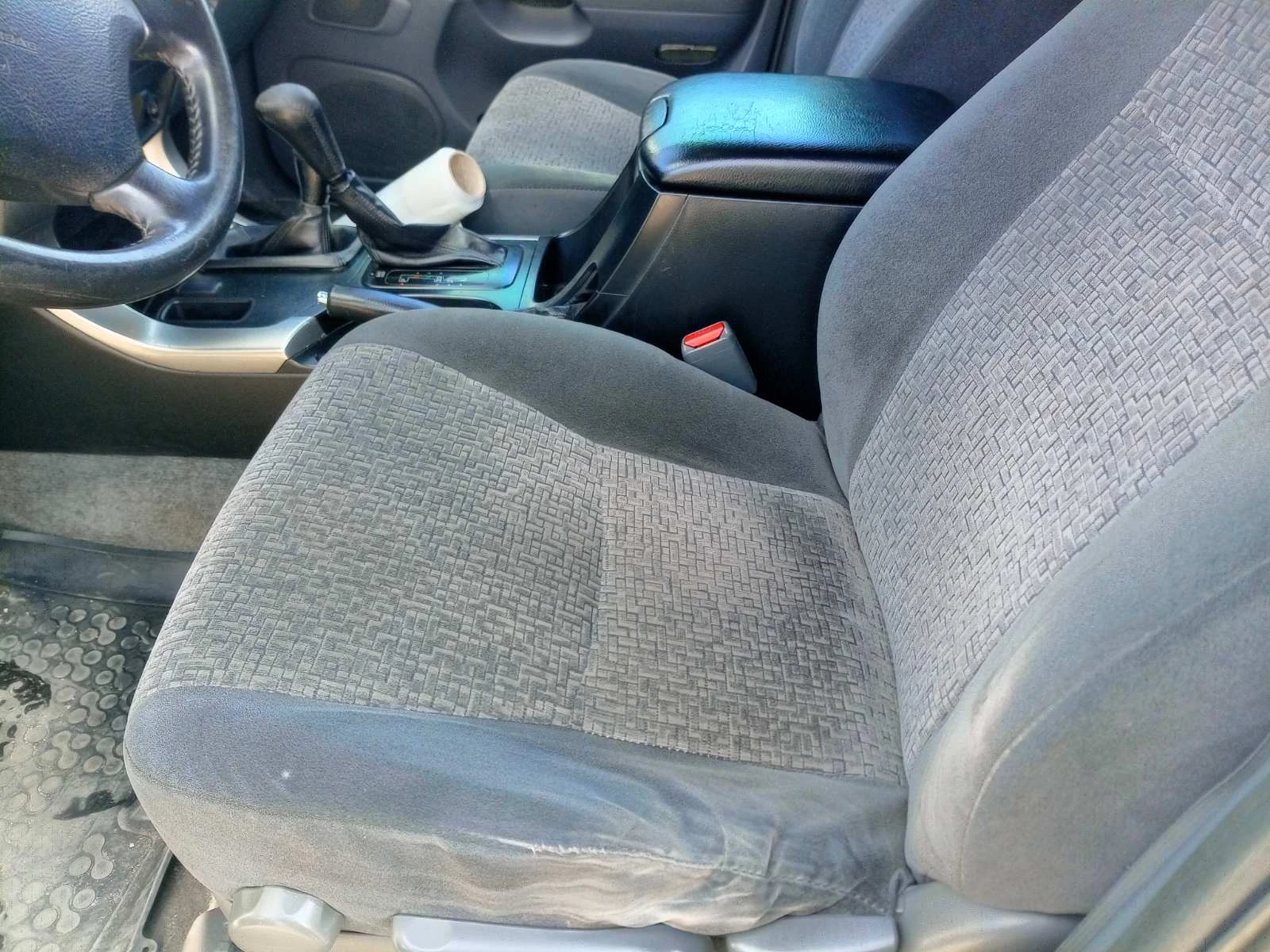 Toyota Land cruiser 3.0 D4D, снимка 7 - Автомобили и джипове - 54055959