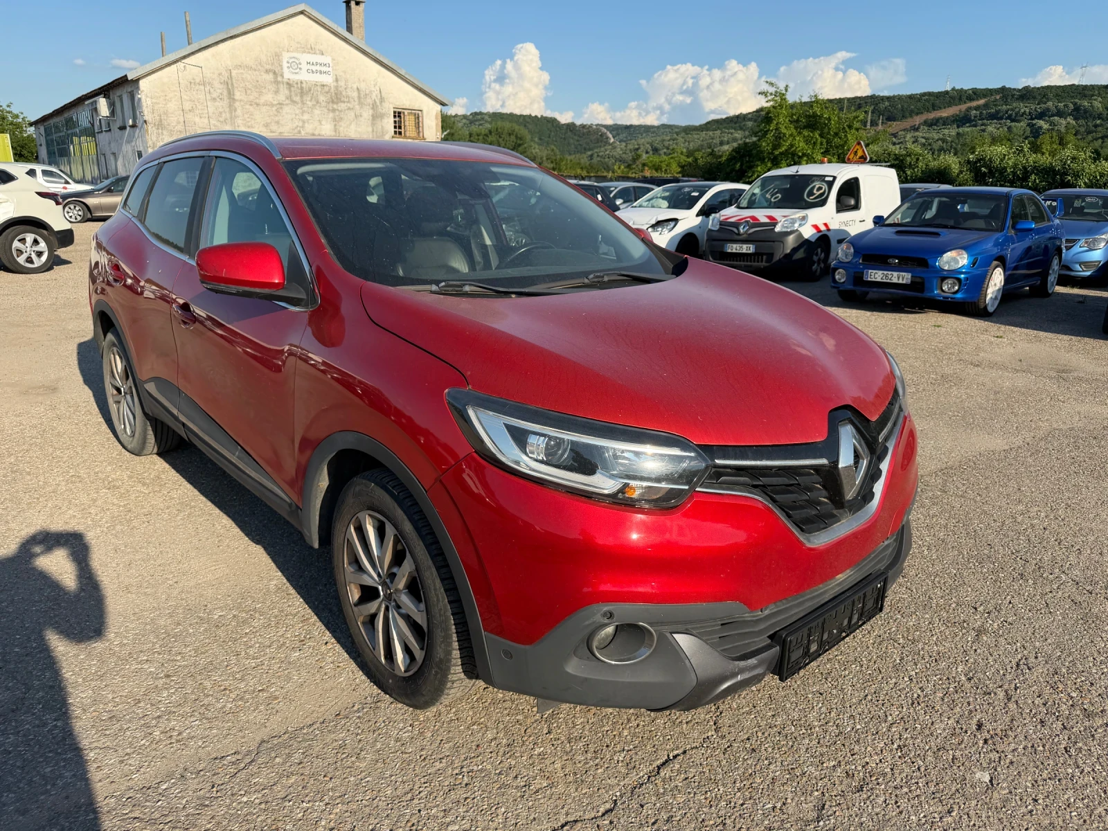 Renault Kadjar 1.5DCI автомат, снимка 2 - Автомобили и джипове - 54556494