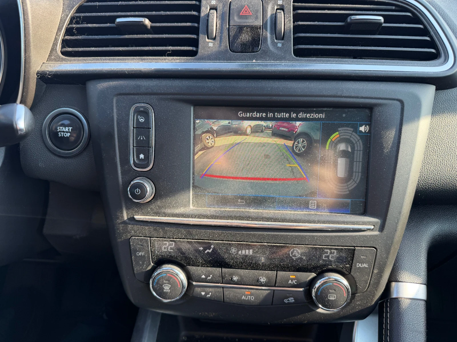 Renault Kadjar 1.5DCI автомат, снимка 8 - Автомобили и джипове - 54556494