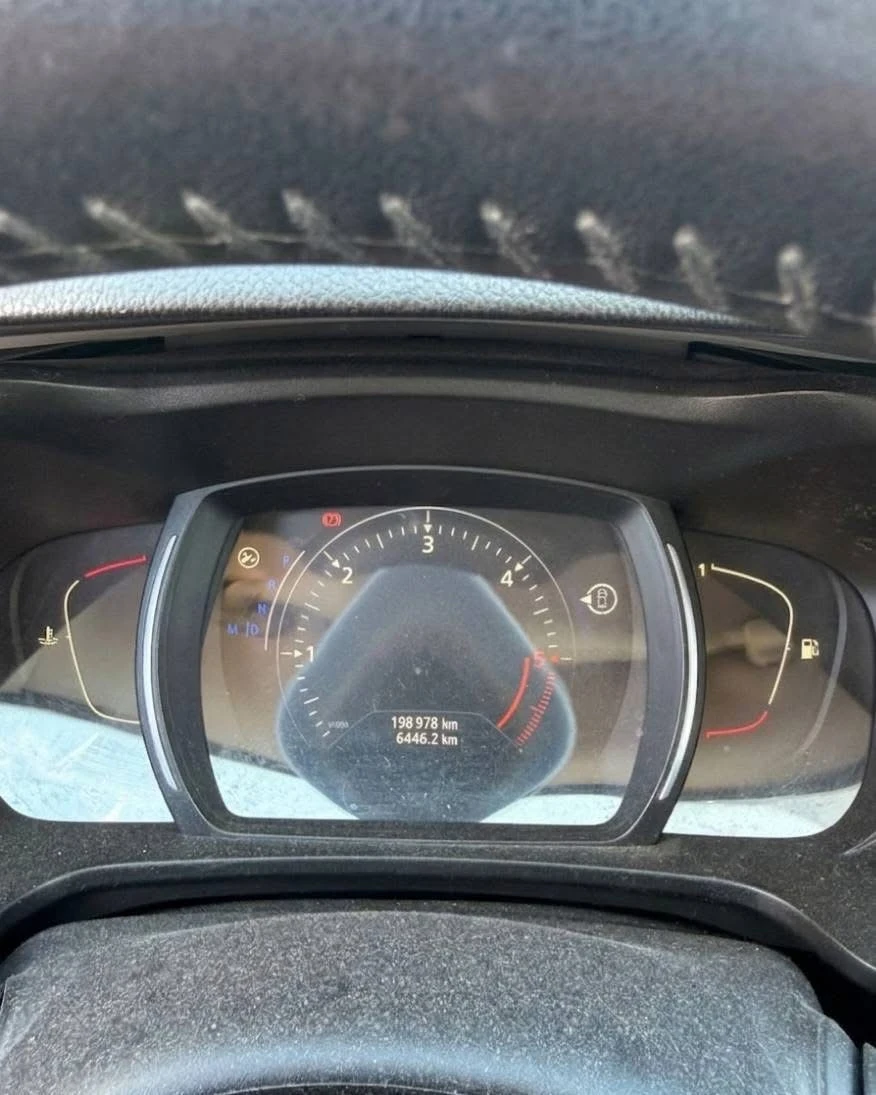 Renault Kadjar 1.5DCI автомат, снимка 8 - Автомобили и джипове - 54556494