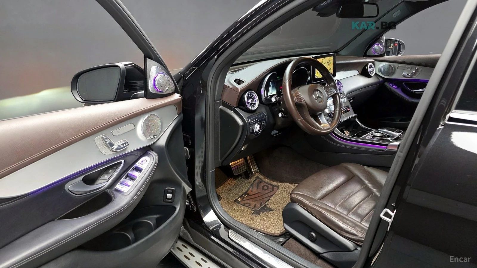 Mercedes-Benz GLC 43 AMG 4MATIC* DRIVE-ASSISTS* BURMESTER* PANOROOF* , снимка 5 - Автомобили и джипове - 54870153