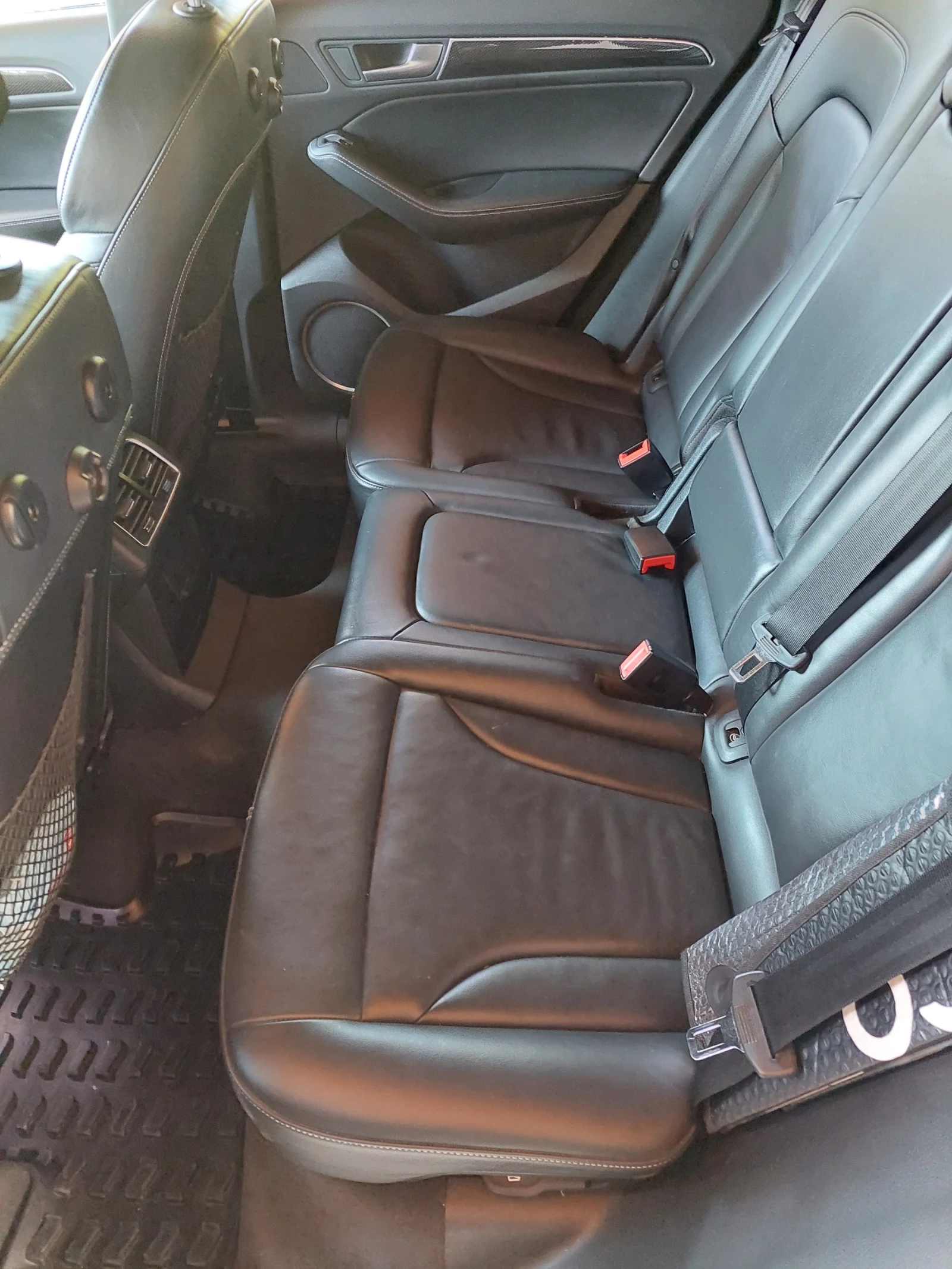 Audi SQ5, снимка 6 - Автомобили и джипове - 55876857
