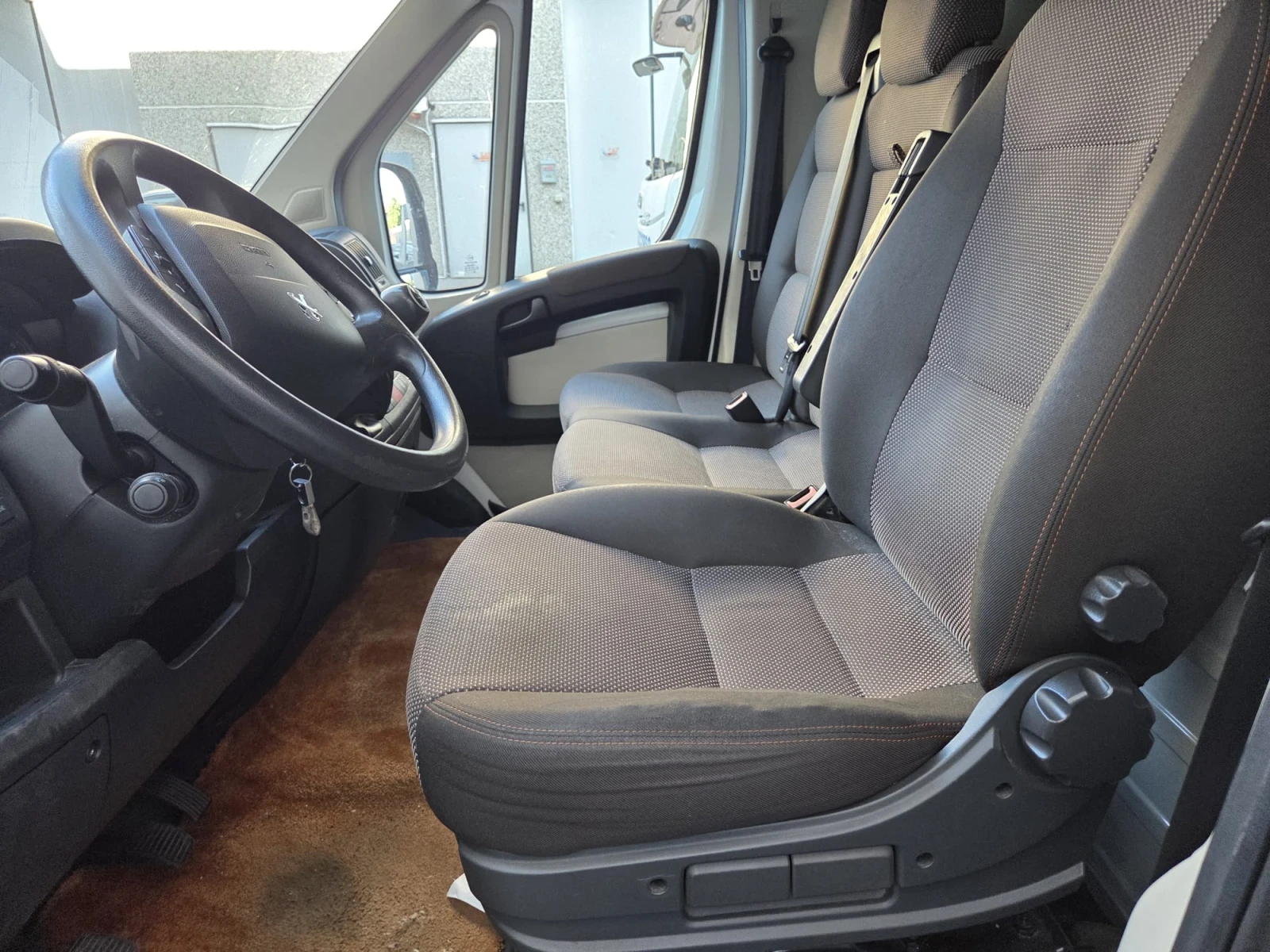 Peugeot Boxer, снимка 5 - Бусове и автобуси - 54975658