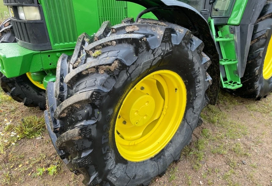 Трактор John Deere 6910 S, снимка 9 - Селскостопанска техника - 55932377