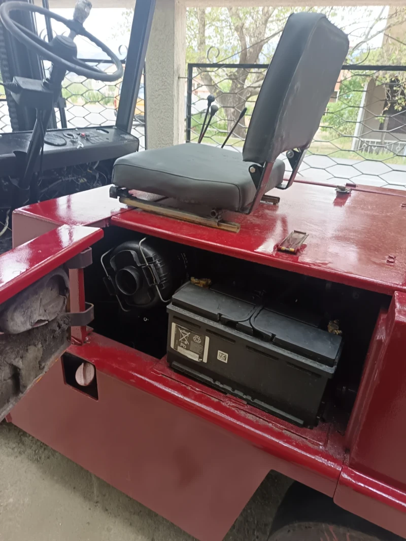 Мотокар Други PERKINS 75, снимка 2 - Индустриална техника - 52421760