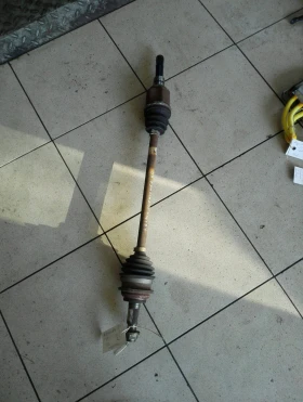 полуоска задна дясна Ланд Ровър Фрилендър тд4