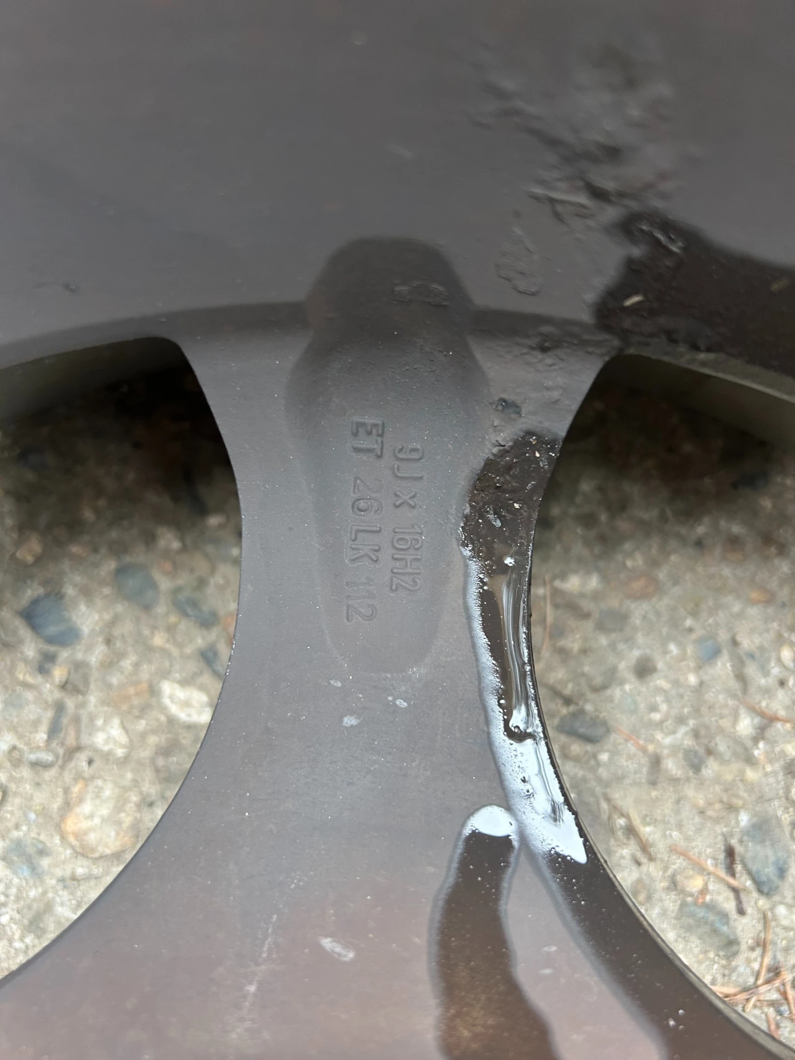 Гуми с джанти Goodyear 205/60R16, снимка 6 - Гуми и джанти - 54335344
