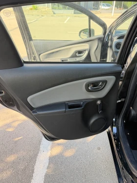 Toyota Yaris, снимка 11