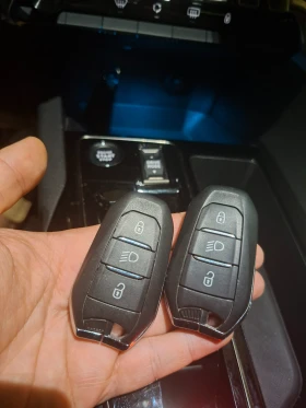 Peugeot 3008 1.5 BlueHDI ALLURE, снимка 16