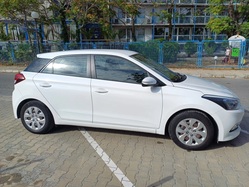 Hyundai I20, снимка 5 - Автомобили и джипове - 47331632