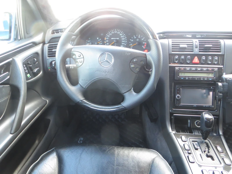 Mercedes-Benz E 420 AMG ТОП СЪСТОЯНИЕ, снимка 8 - Автомобили и джипове - 50359045