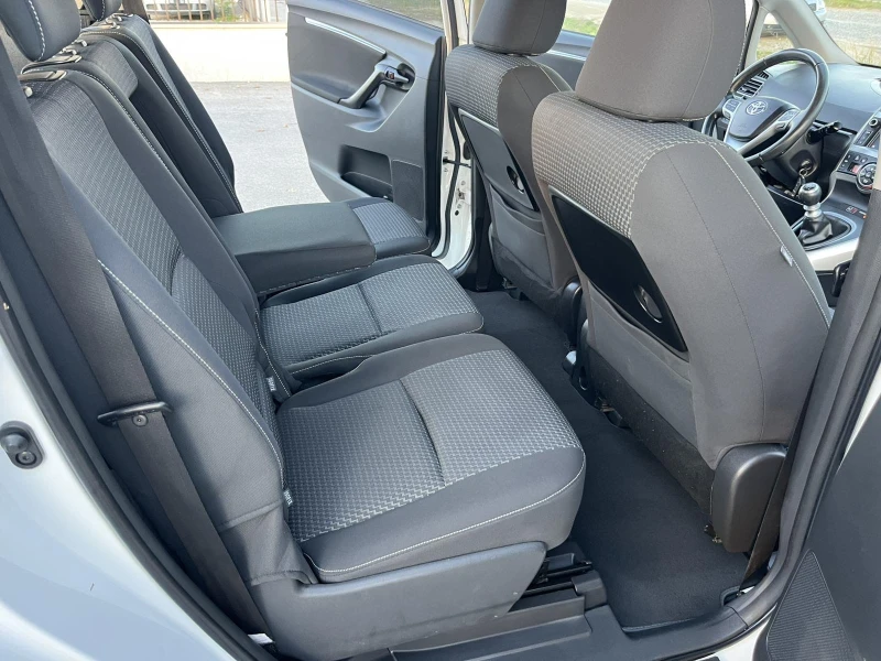 Toyota Verso 1.6D4D 112к 6 СКОРОСТИ EURO 5B АВТОПИЛОТ  ИТАЛИЯ, снимка 11 - Автомобили и джипове - 52240855