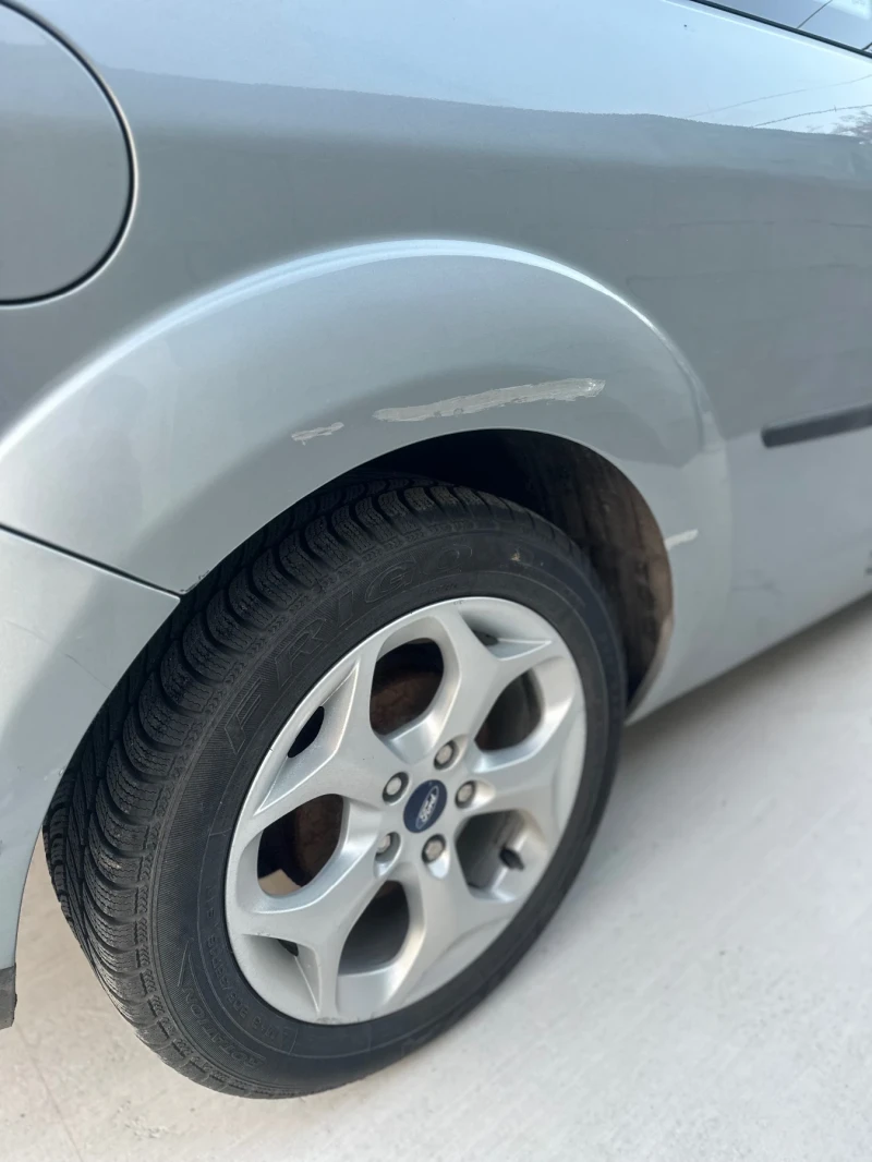 Ford Focus, снимка 16 - Автомобили и джипове - 52582446