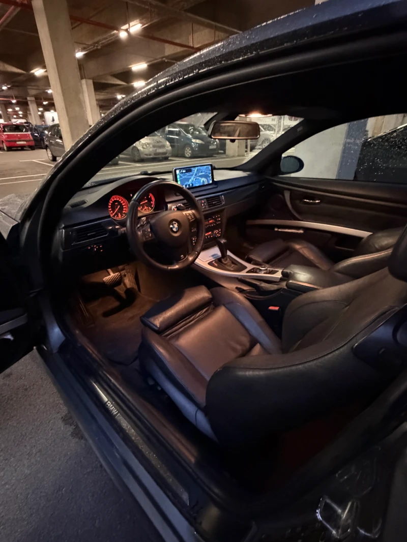 BMW 330 M57, снимка 6 - Автомобили и джипове - 52595159