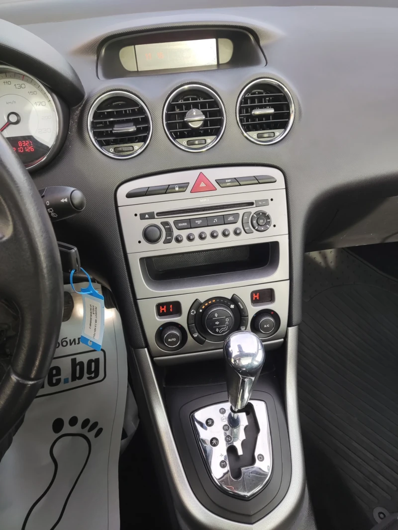 Peugeot 308 2.0HDI Automatic , снимка 11 - Автомобили и джипове - 52859937