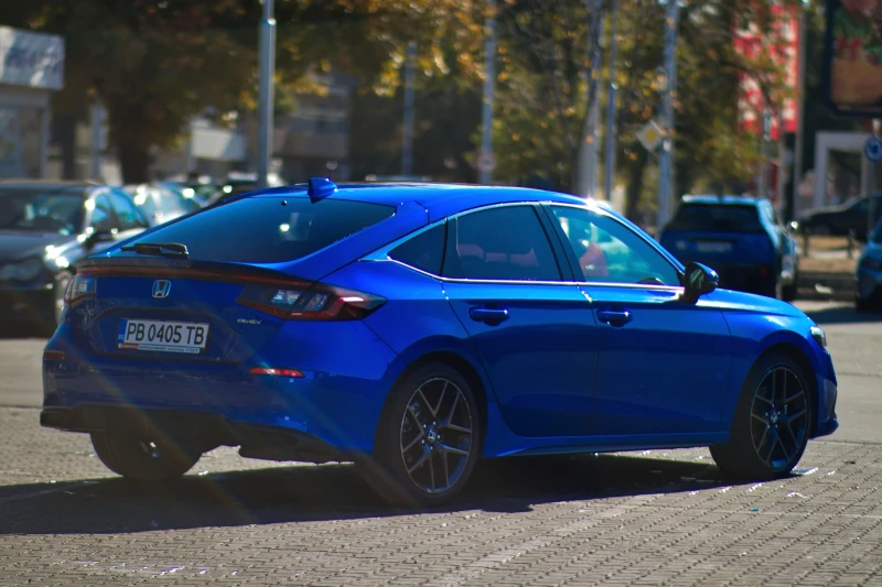 Honda Civic Advance eHev 2023, снимка 5 - Автомобили и джипове - 52946103