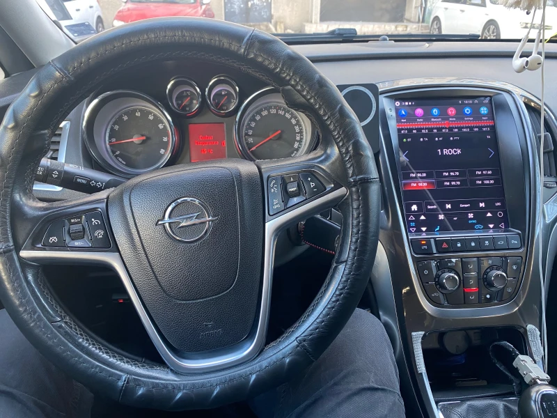 Opel Astra, снимка 6 - Автомобили и джипове - 53353990