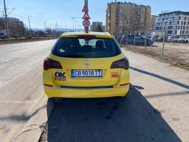 Opel Astra, снимка 10 - Автомобили и джипове - 53353990