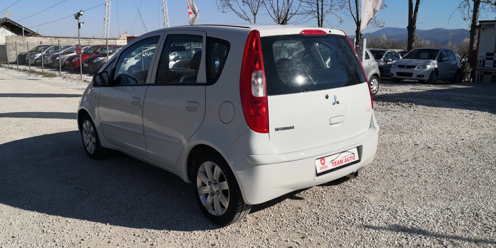 Mitsubishi Colt 1.5 I SWISS - изображение 6