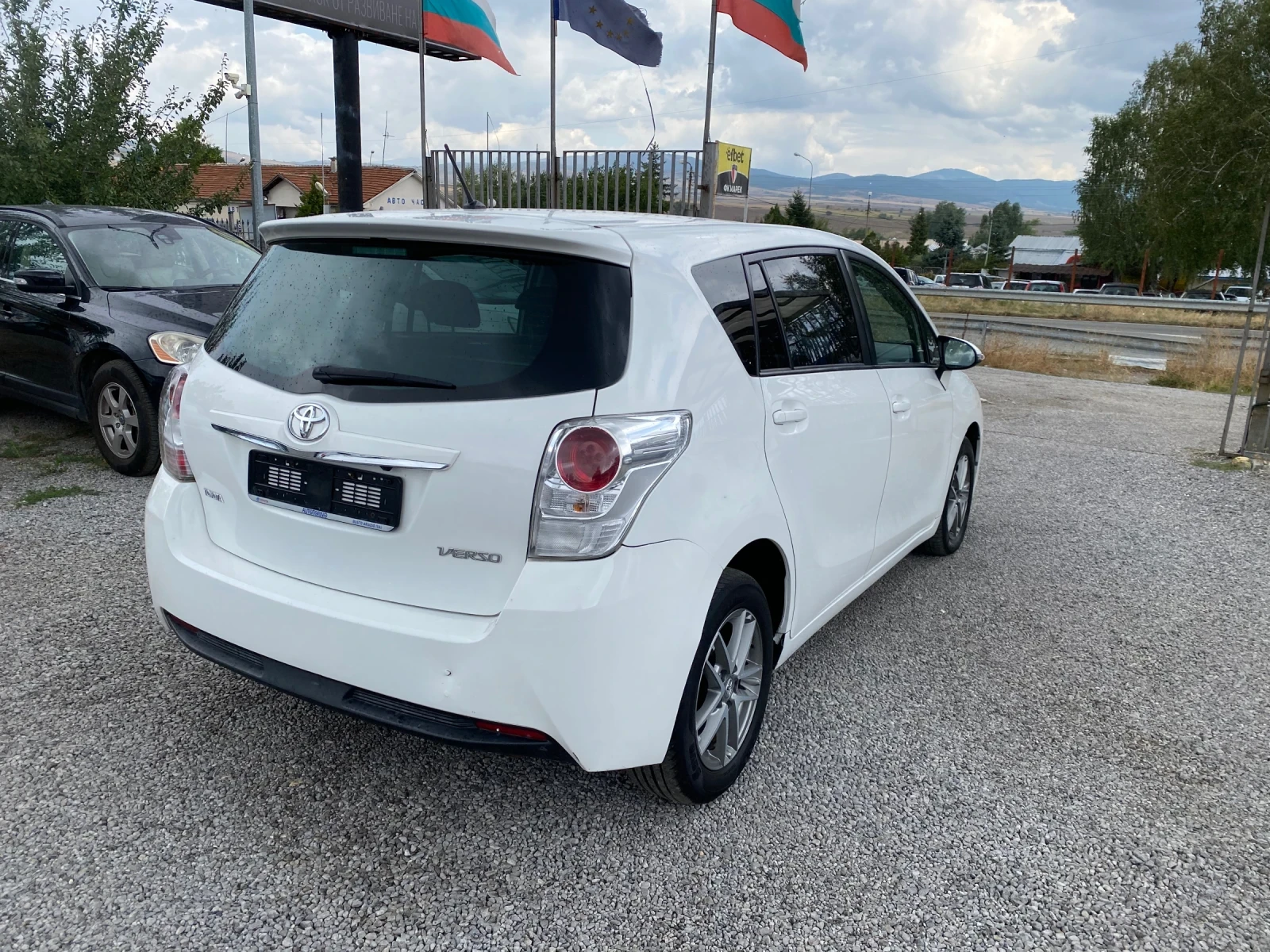 Toyota Verso 1.6d Euro 6 - изображение 4