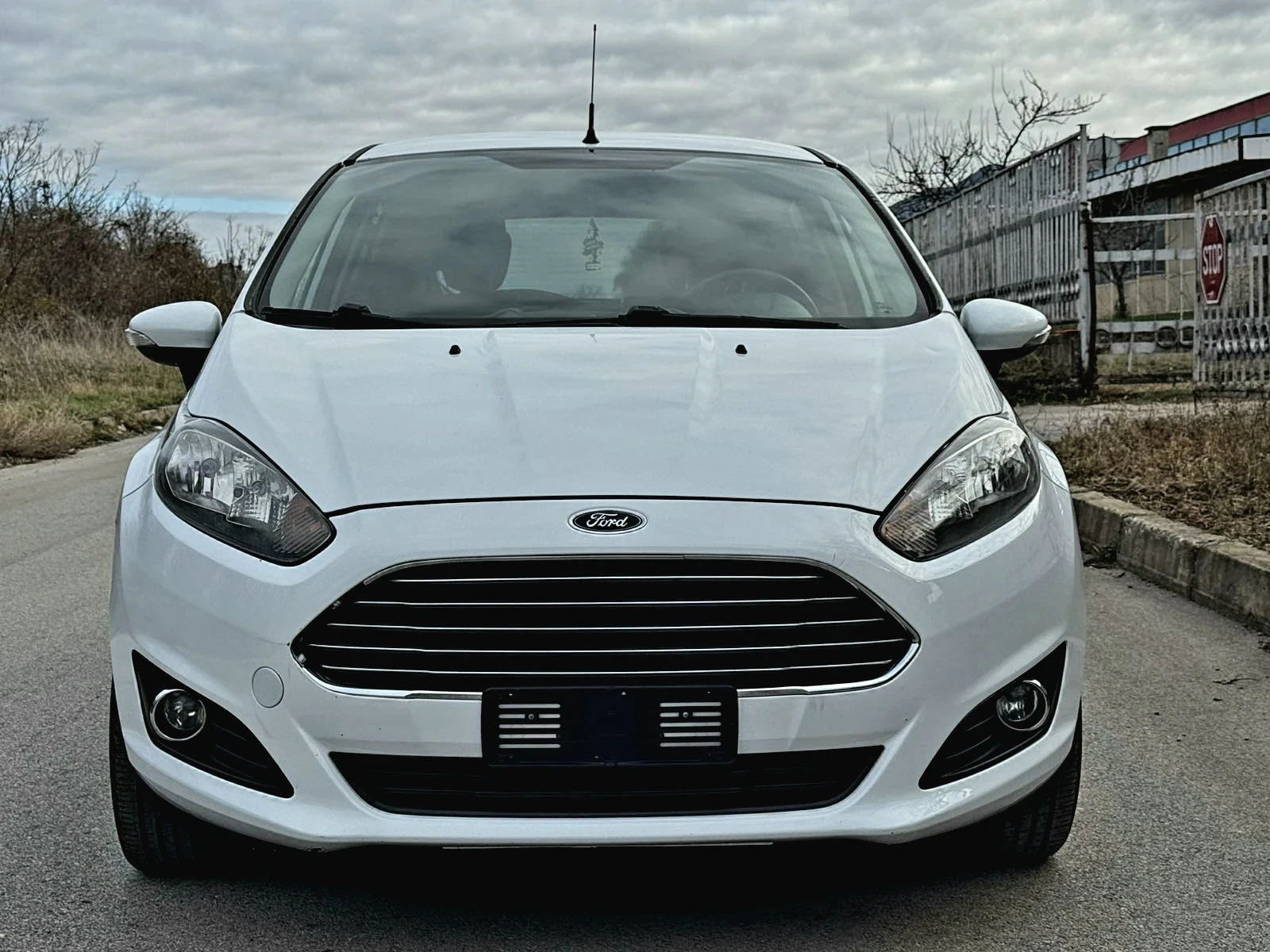 Ford Fiesta 1.4 БЕНЗИН/ГАЗ - изображение 5