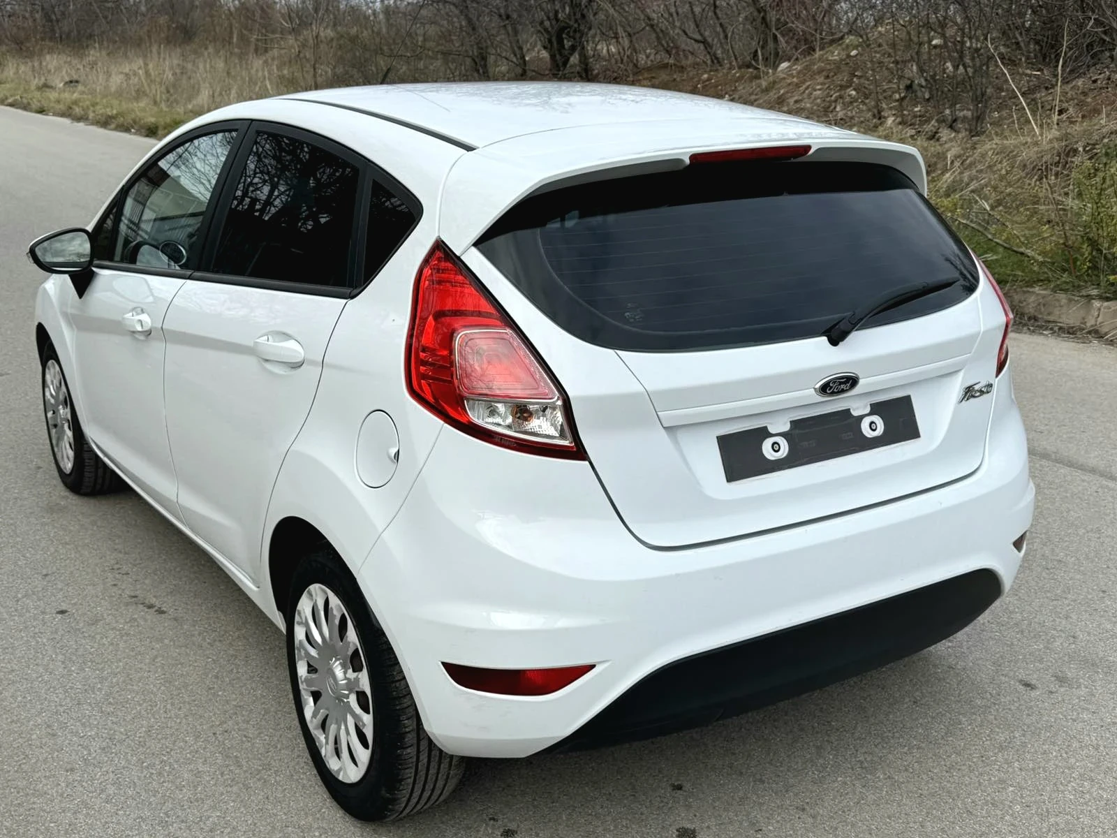 Ford Fiesta 1.4 БЕНЗИН/ГАЗ - изображение 3