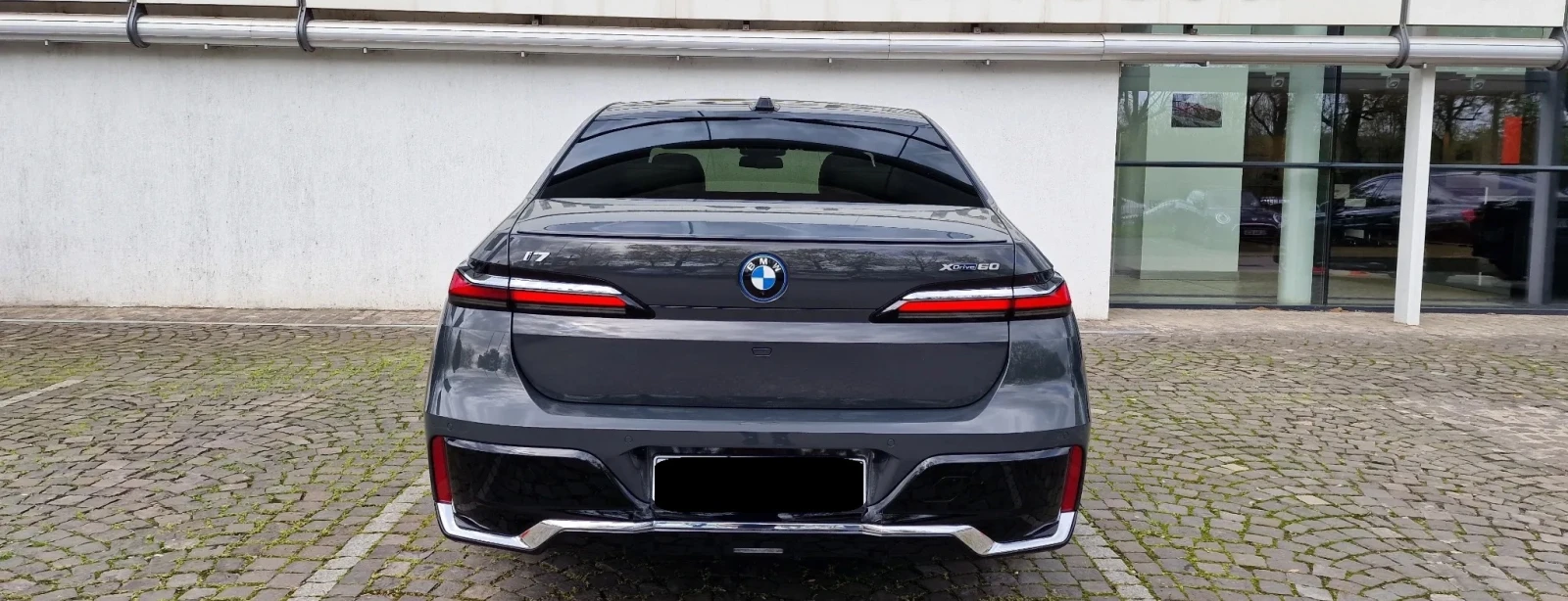 BMW i7 60 xDrive 105.7 kWh - изображение 3