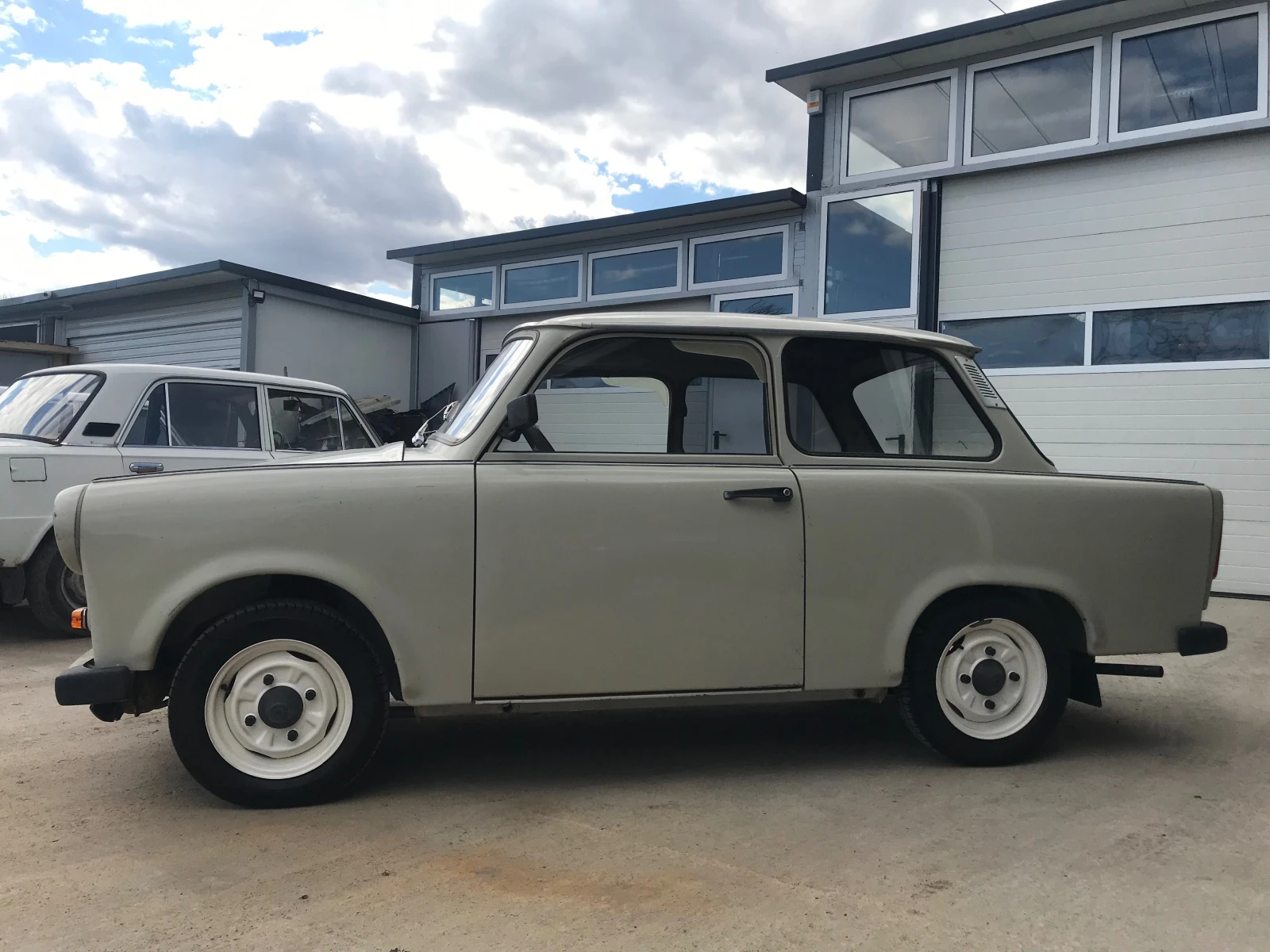 Trabant 601 ОРИГИНАЛ  - изображение 4