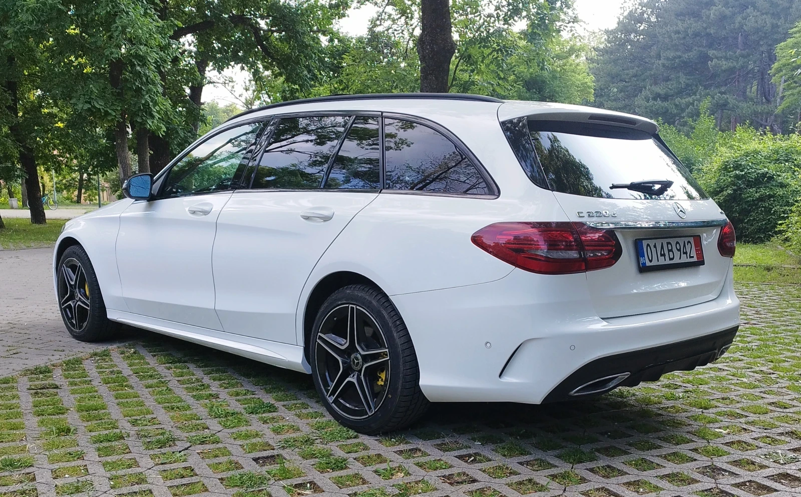 Mercedes-Benz C 220 W205/AMG/4matic/9G/Keyless /Panorama/79000km/Full  - изображение 6