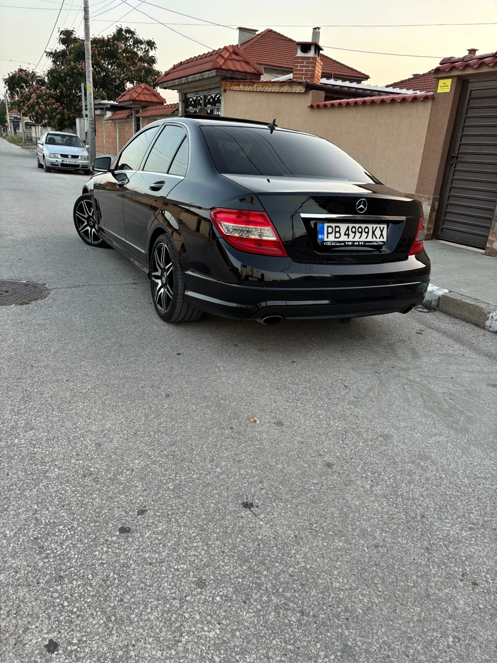 Mercedes-Benz C 320  - изображение 6