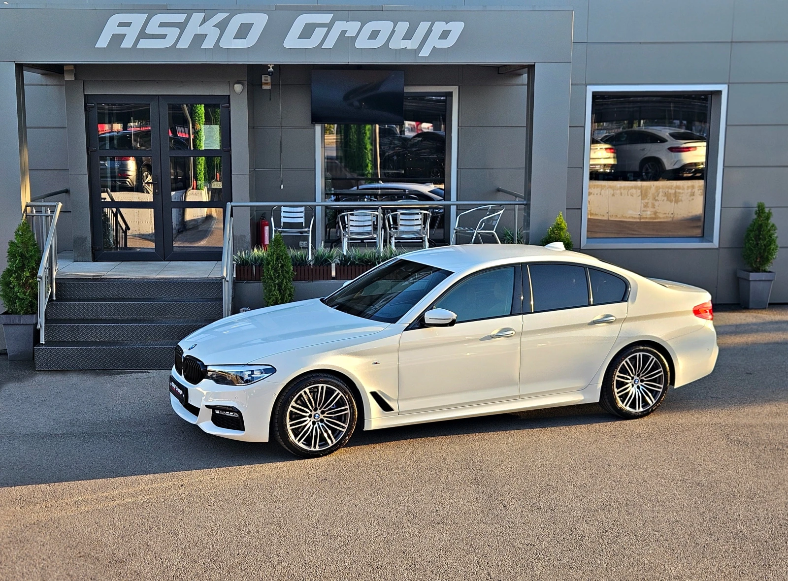 BMW 530 M/XD/GERMANY/DISTR/HUD/3DCAMERA//HARMAN/LIZ | Mobile.bg   17