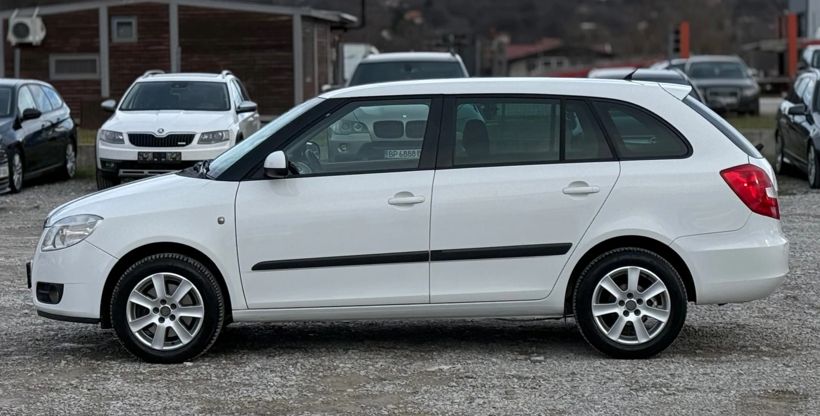 Skoda Fabia 1.9TDi 105к.с * Климатроник*  - изображение 7