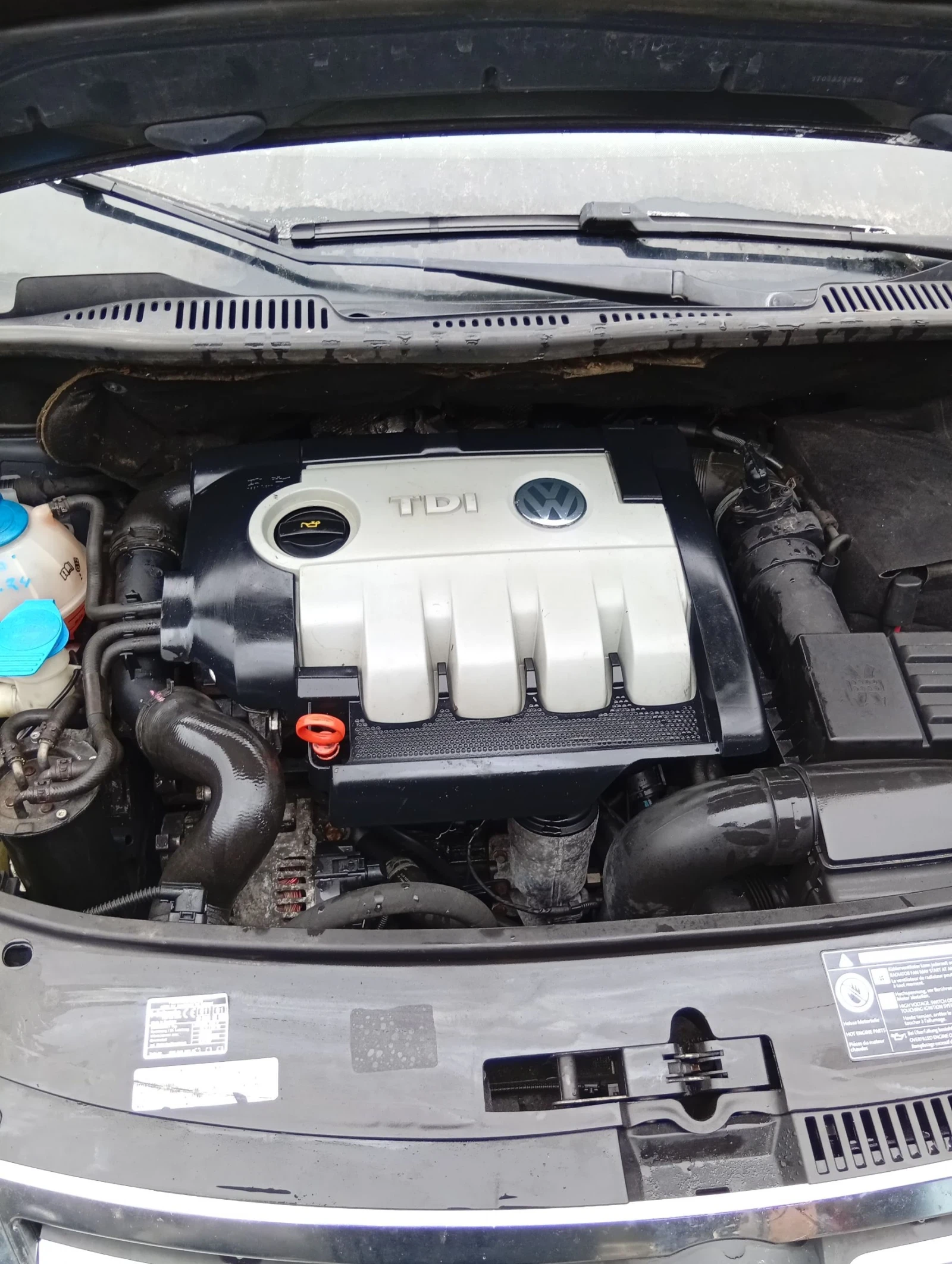 VW Touran TDI KLIMA  - изображение 6