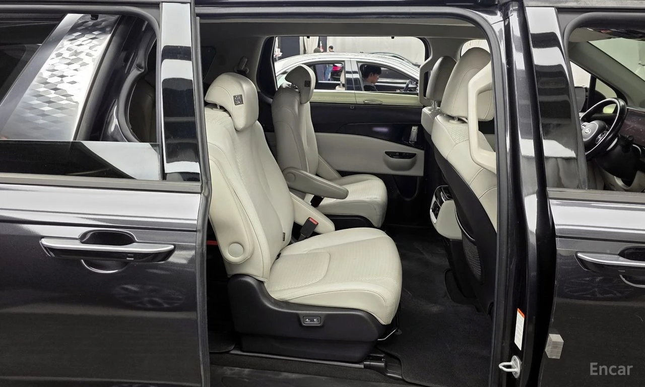 Kia Carnival SIGNATURE* 9-SEATER* CRUISE-CONTROL* DIGITAL* , снимка 16 - Автомобили и джипове - 54416808