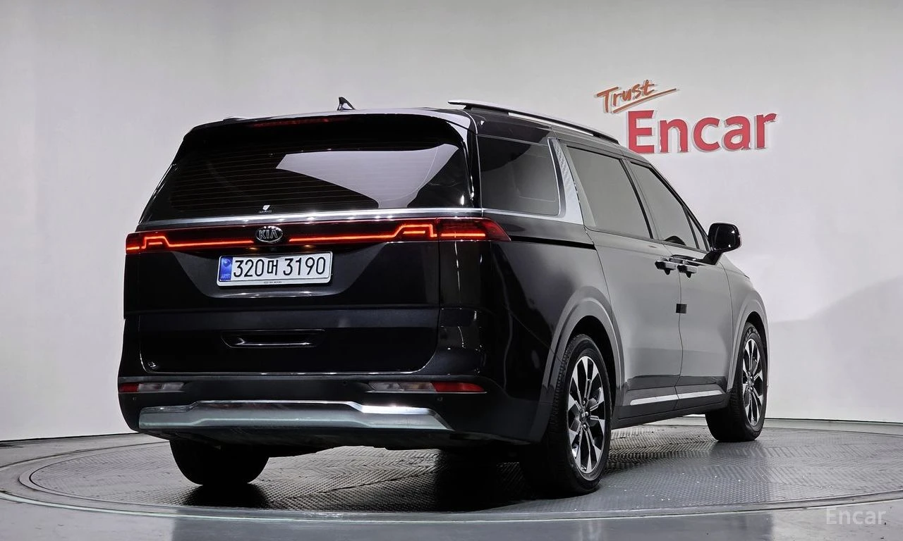 Kia Carnival SIGNATURE* 9-SEATER* CRUISE-CONTROL* DIGITAL* , снимка 2 - Автомобили и джипове - 54416808