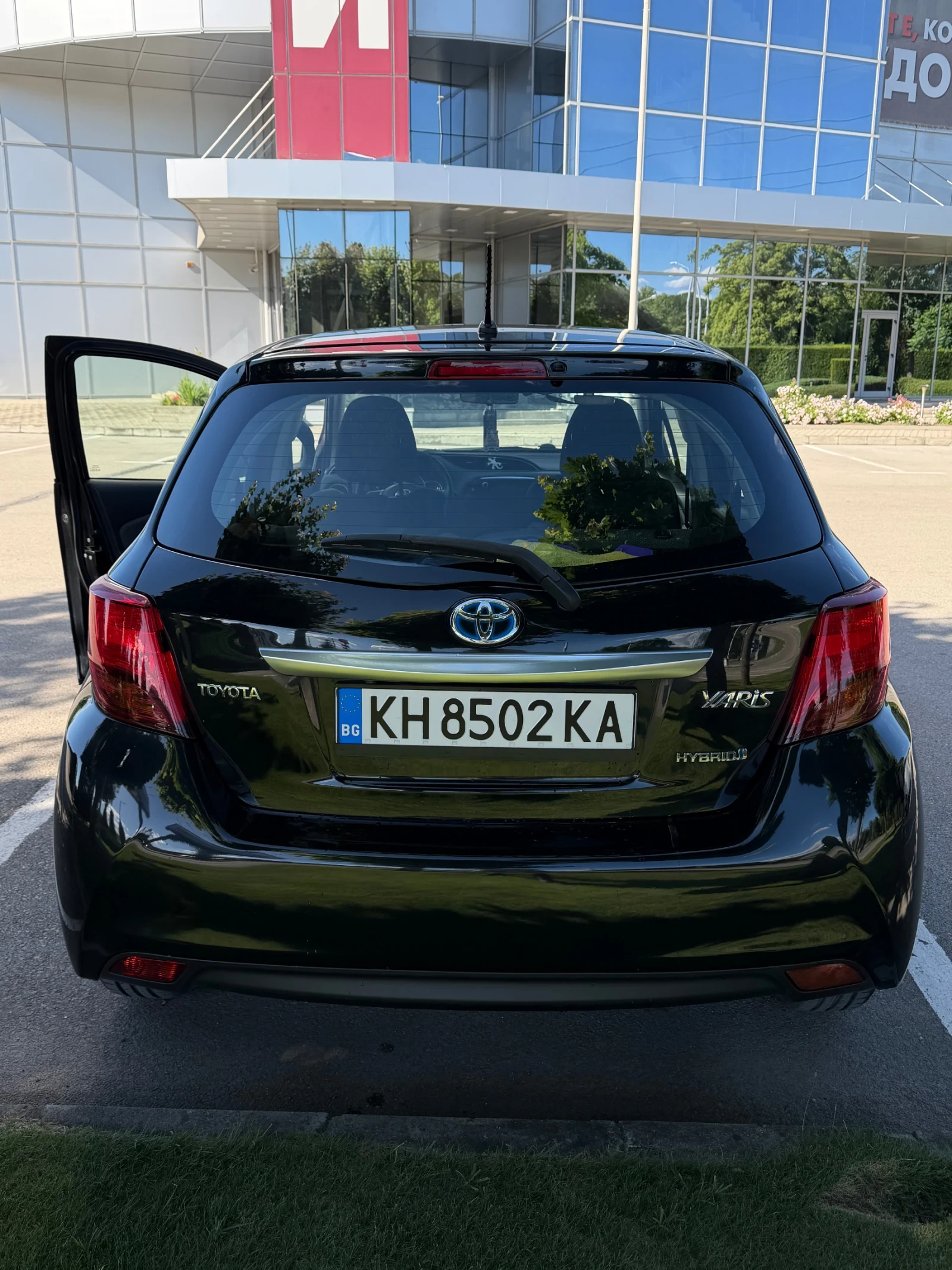 Toyota Yaris, снимка 6 - Автомобили и джипове - 54903908
