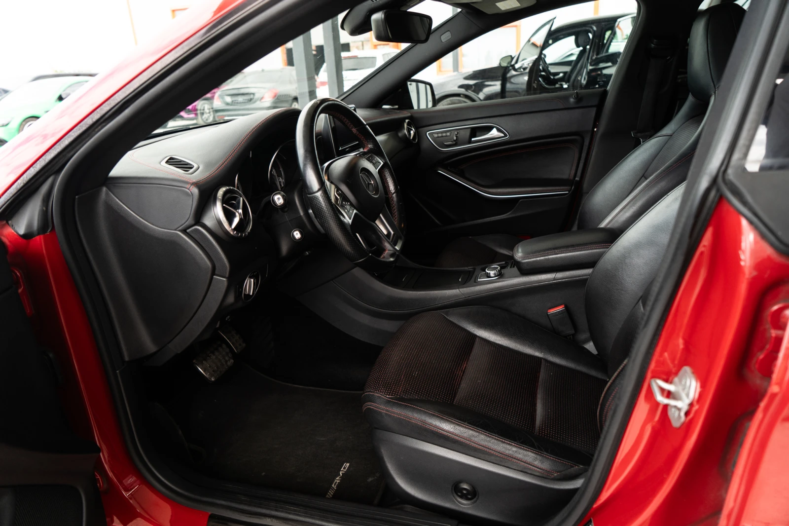Mercedes-Benz CLA 220 CDI = AMG PACK = PANO = ГАРАНЦИЯ = ЛИЗИНГ, снимка 7 - Автомобили и джипове - 55044700