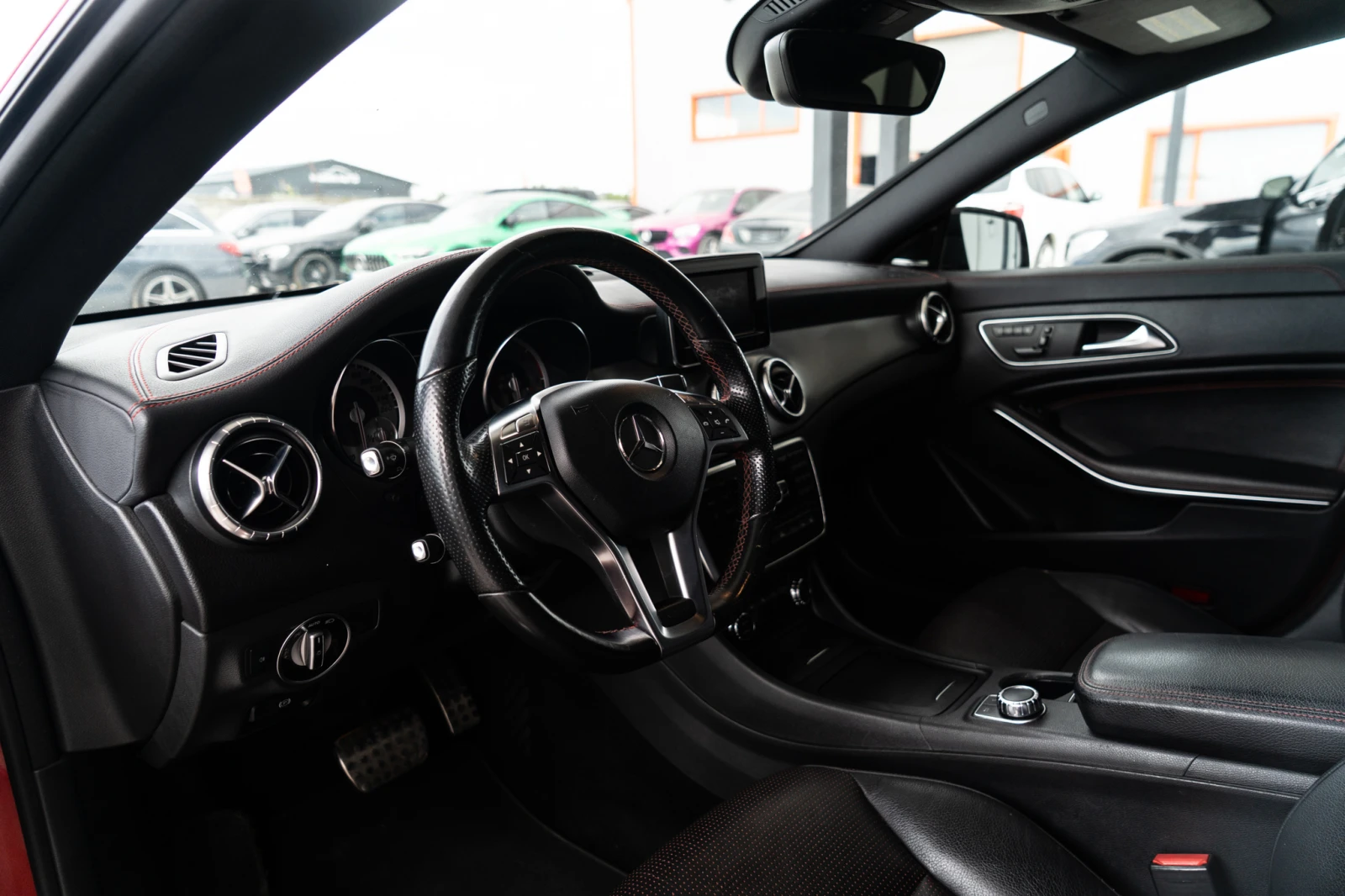 Mercedes-Benz CLA 220 CDI = AMG PACK = PANO = ГАРАНЦИЯ = ЛИЗИНГ, снимка 8 - Автомобили и джипове - 55044700