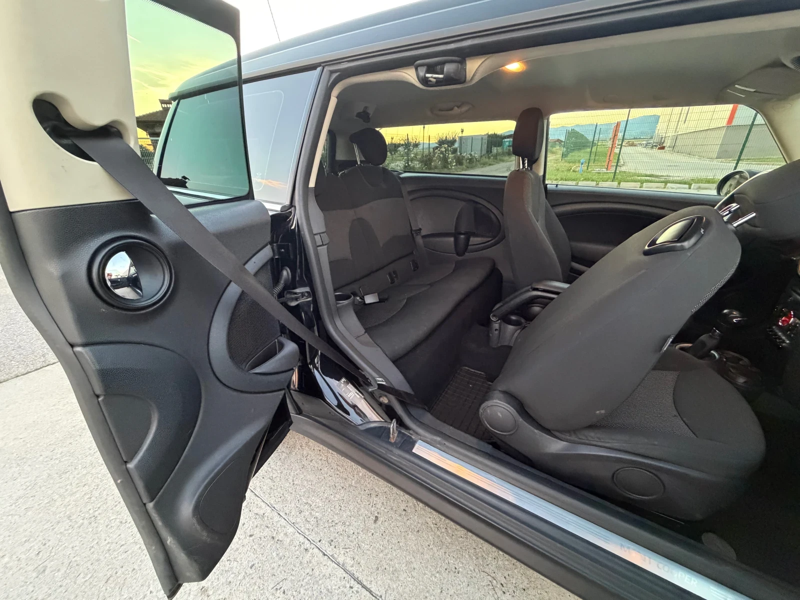 Mini Clubman SD Automatic , снимка 14 - Автомобили и джипове - 55094598