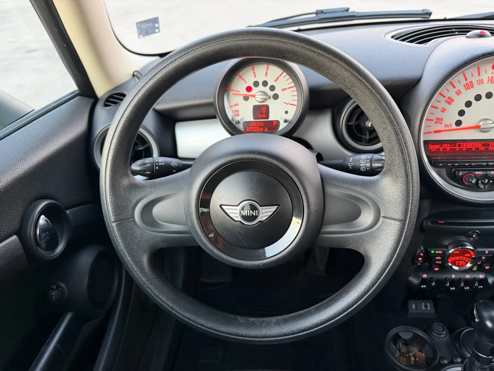 Mini Clubman SD Automatic , снимка 12 - Автомобили и джипове - 55094598