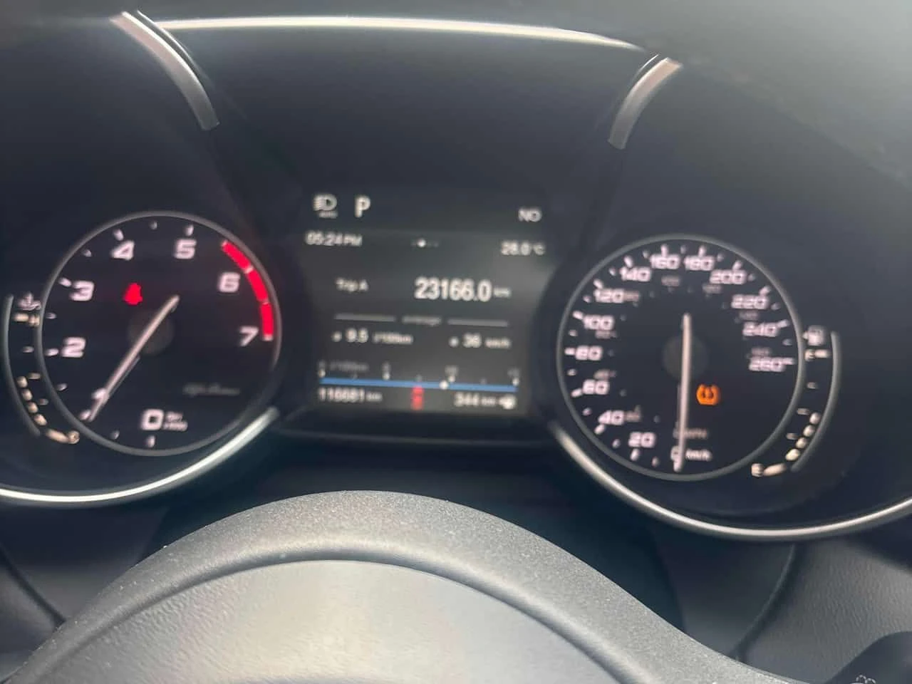 Alfa Romeo Giulia * Ti Sport* АВТОКРЕДИТ БЕЗ ПЪРВОНАЧАЛНА ВНОСКА* , снимка 8 - Автомобили и джипове - 55607016