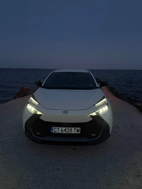 Toyota C-HR Toyota CH-R 1.8 HEV E-CVT CLUB FWD  , снимка 2