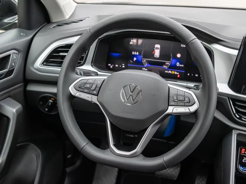 VW T-Roc НОВ!/150HP/LIFE/NAVI/CAM/LED/ACC/DIGI/KLESS/193g, снимка 9 - Автомобили и джипове - 51456814