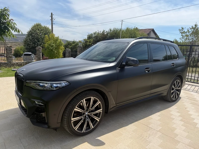 BMW X7 40i, снимка 2 - Автомобили и джипове - 52597566