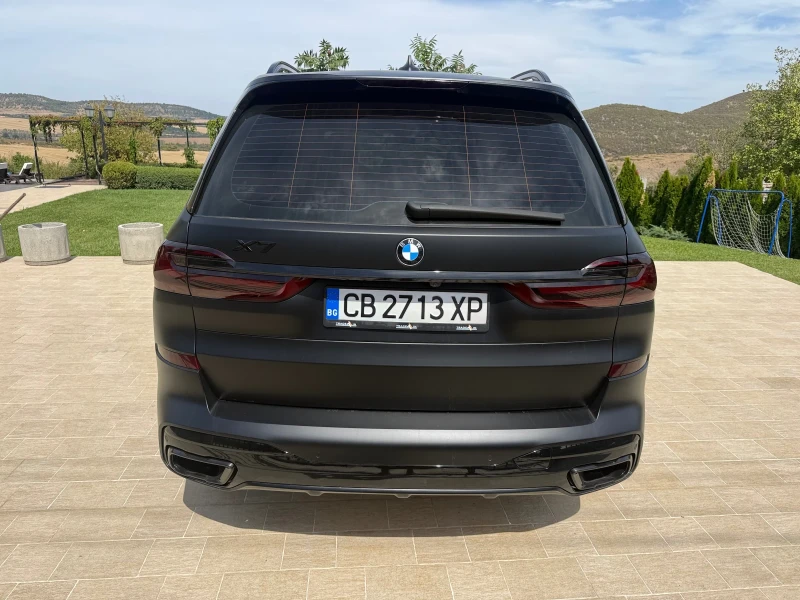 BMW X7 40i, снимка 4 - Автомобили и джипове - 52597566