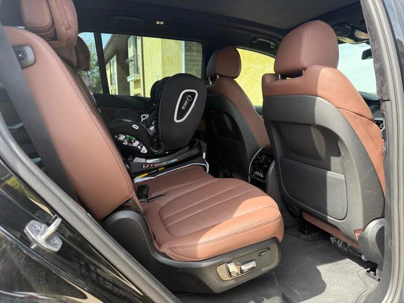 BMW X7 40i, снимка 9 - Автомобили и джипове - 52597566